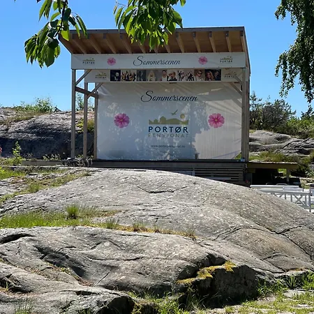 No6 * Risør