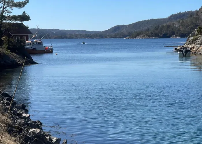 No6 * Risør