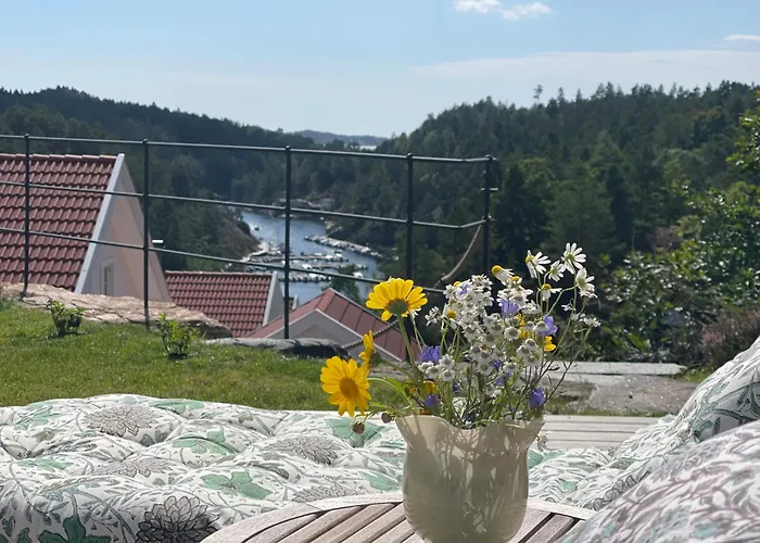 No6 Risør